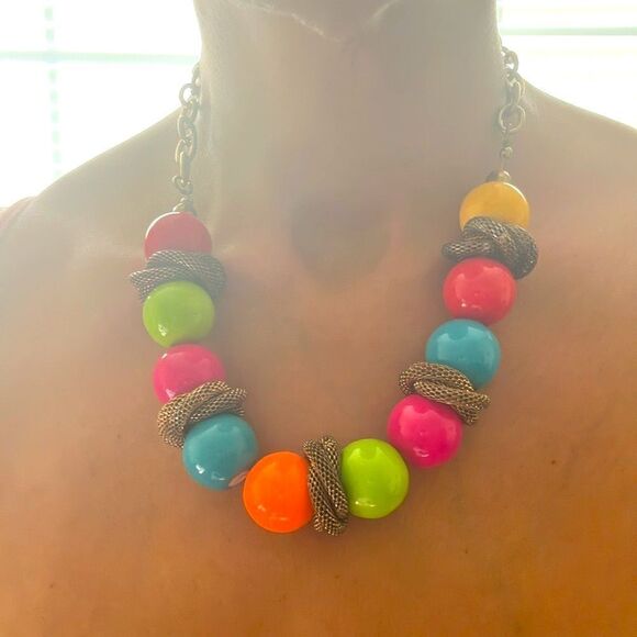 Bright Bubble Gum Ball Necklace - Picture 3 of 5